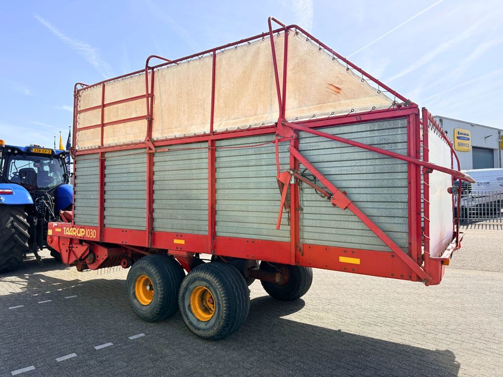 Taarup 1030 Opraapwagen