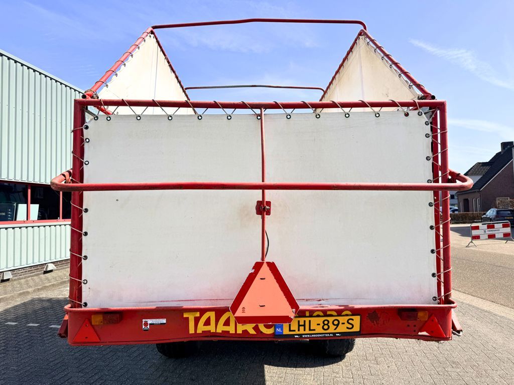 Taarup 1030 Opraapwagen