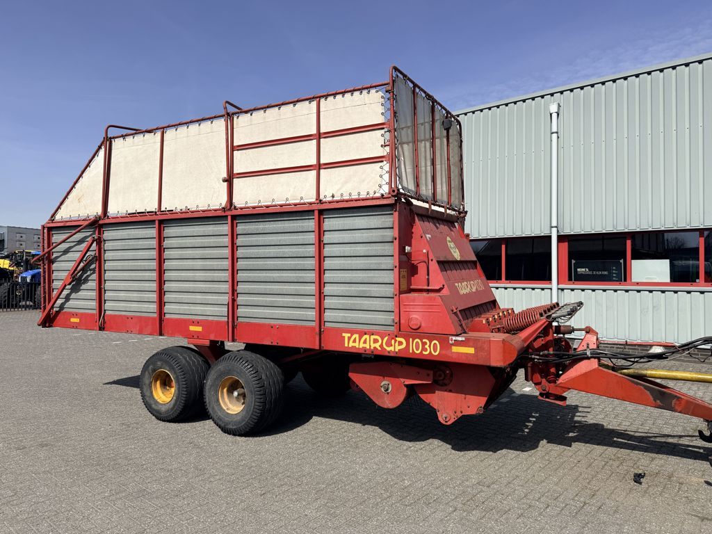 Taarup 1030 Opraapwagen