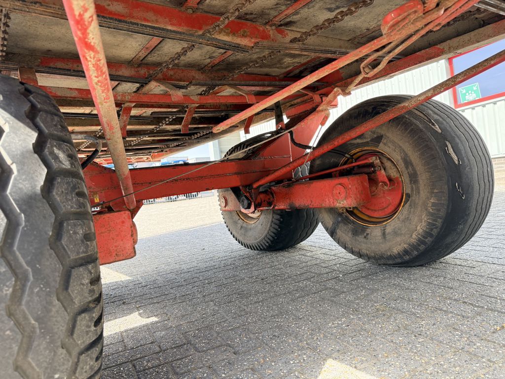 Taarup 1030 Opraapwagen