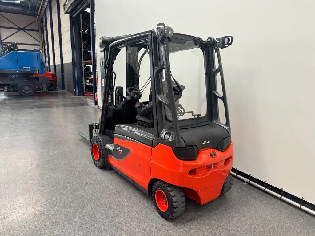 Linde E 30 L-01 inclusief nieuwe accu