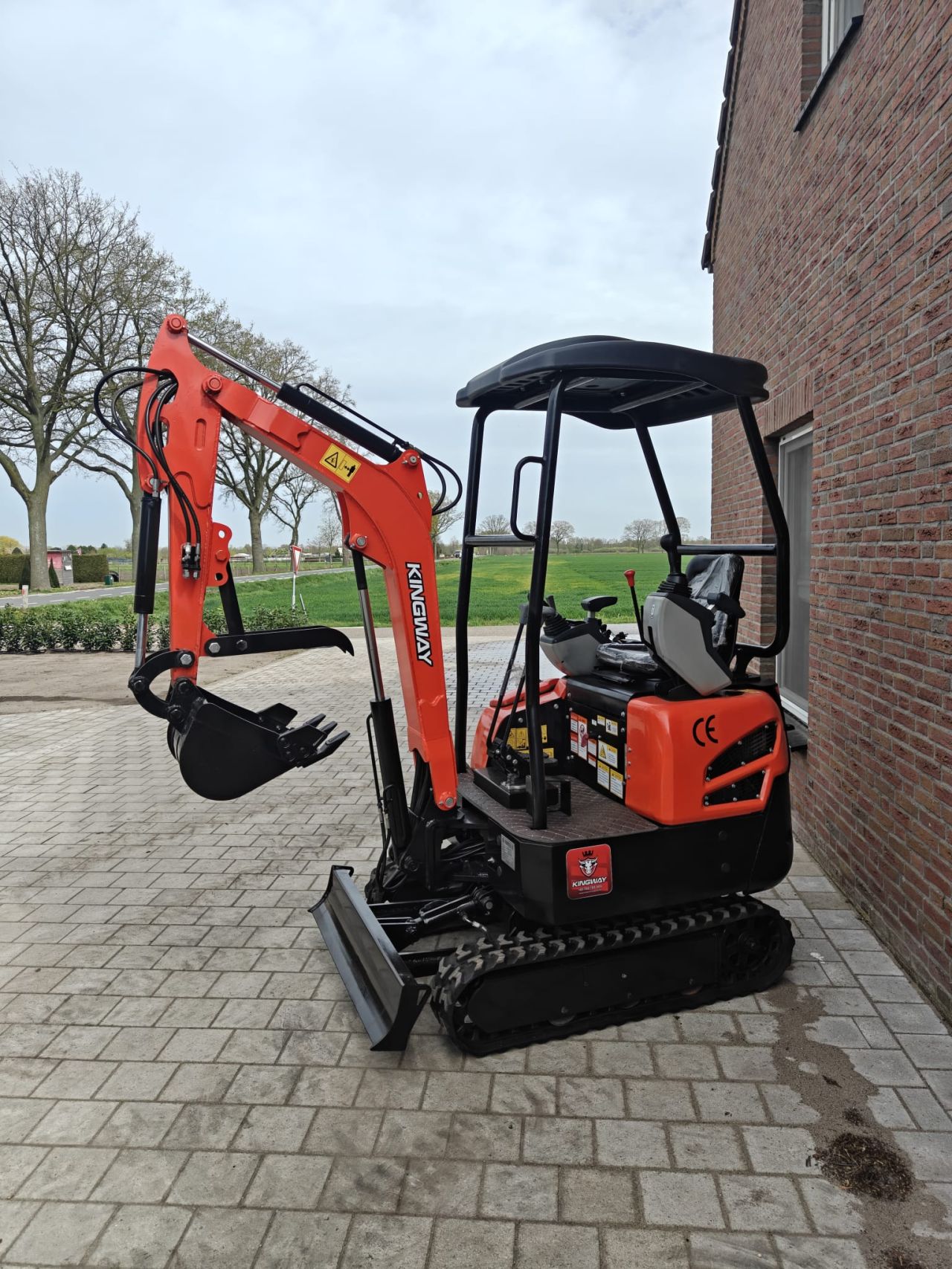 Minigraafmachine minigraver KNT18 Kingway knickarm joystick