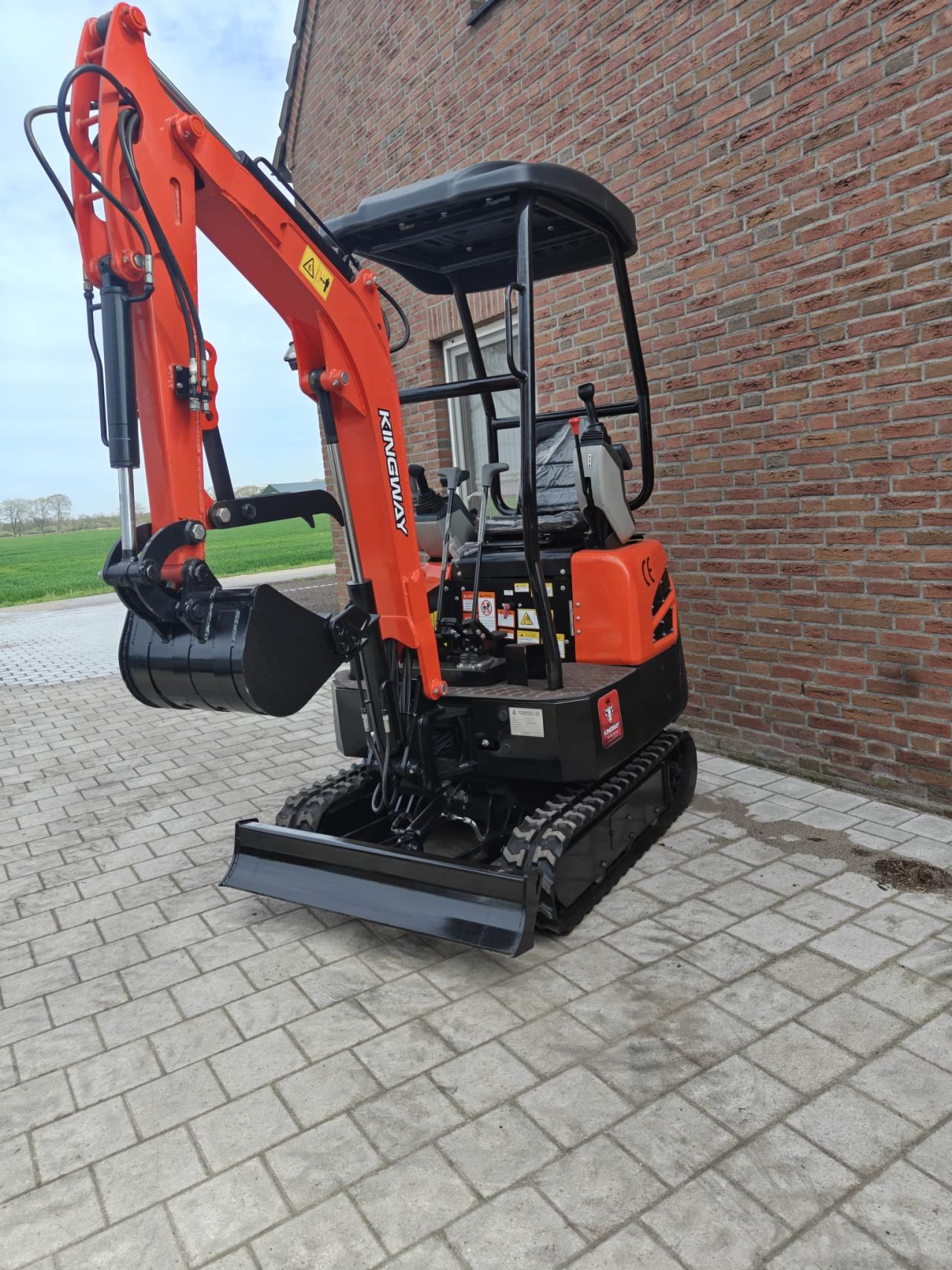 Minigraafmachine minigraver KNT18 Kingway knickarm joystick