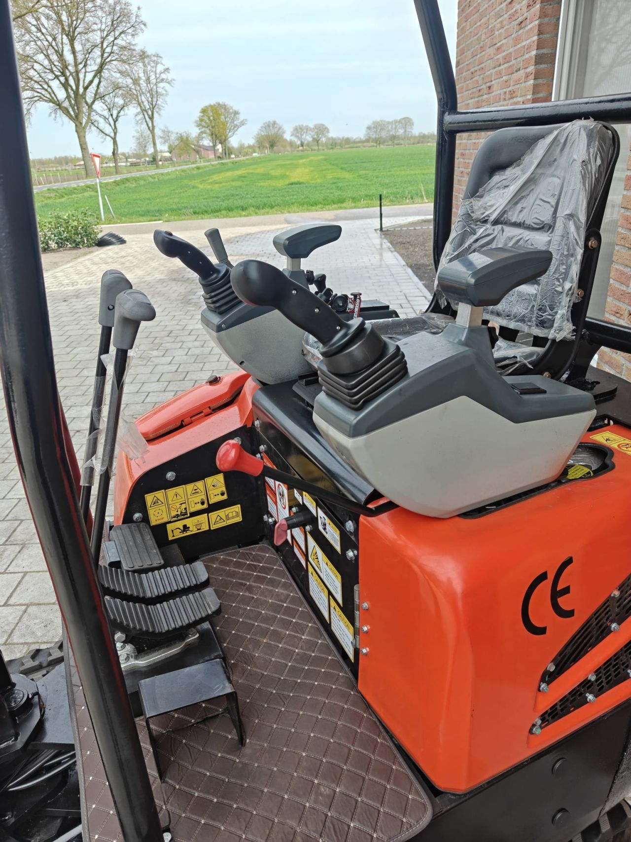 Minigraafmachine minigraver KNT18 Kingway knickarm joystick