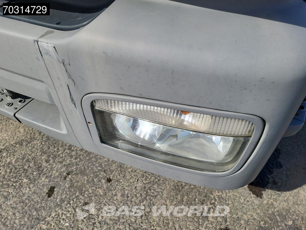 Mercedes Axor Axor 1824 4X2