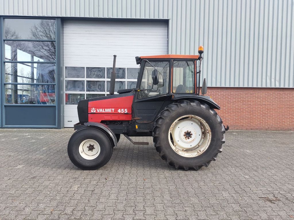Valtra 445 455