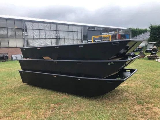 HDPE werkboot / visboot 4 m x 1,80m platbodem