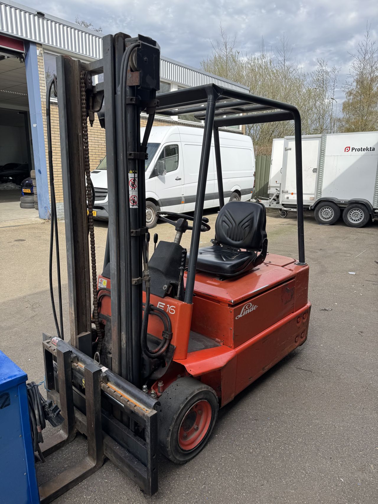Linde E16 elektrische heftruck KOOPJE