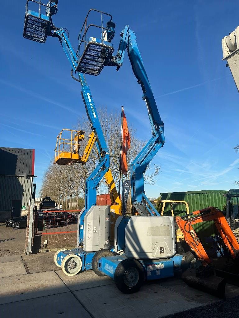 Genie Z 34/22 Hybride