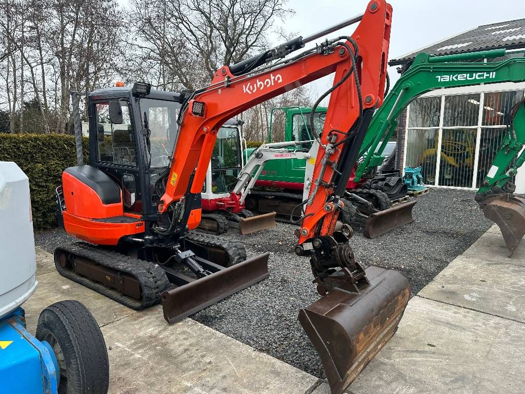 Kubota KX 101-3 A + powertilt H-CW05