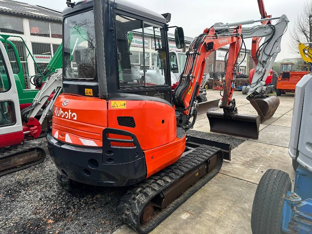 Kubota KX 101-3 A + powertilt H-CW05