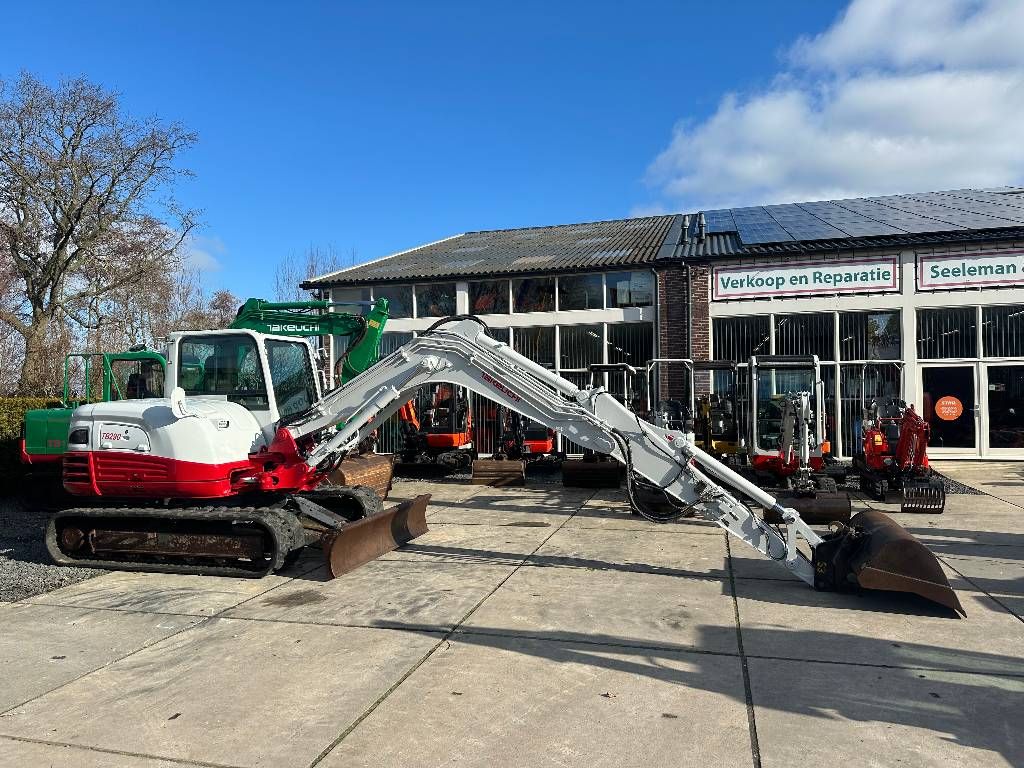 Takeuchi TB 290