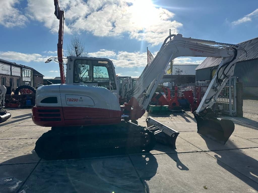 Takeuchi TB 290