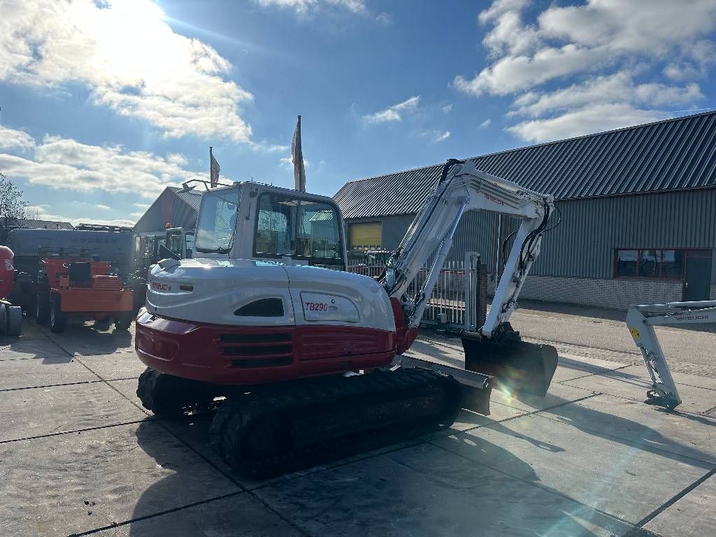Takeuchi TB 290