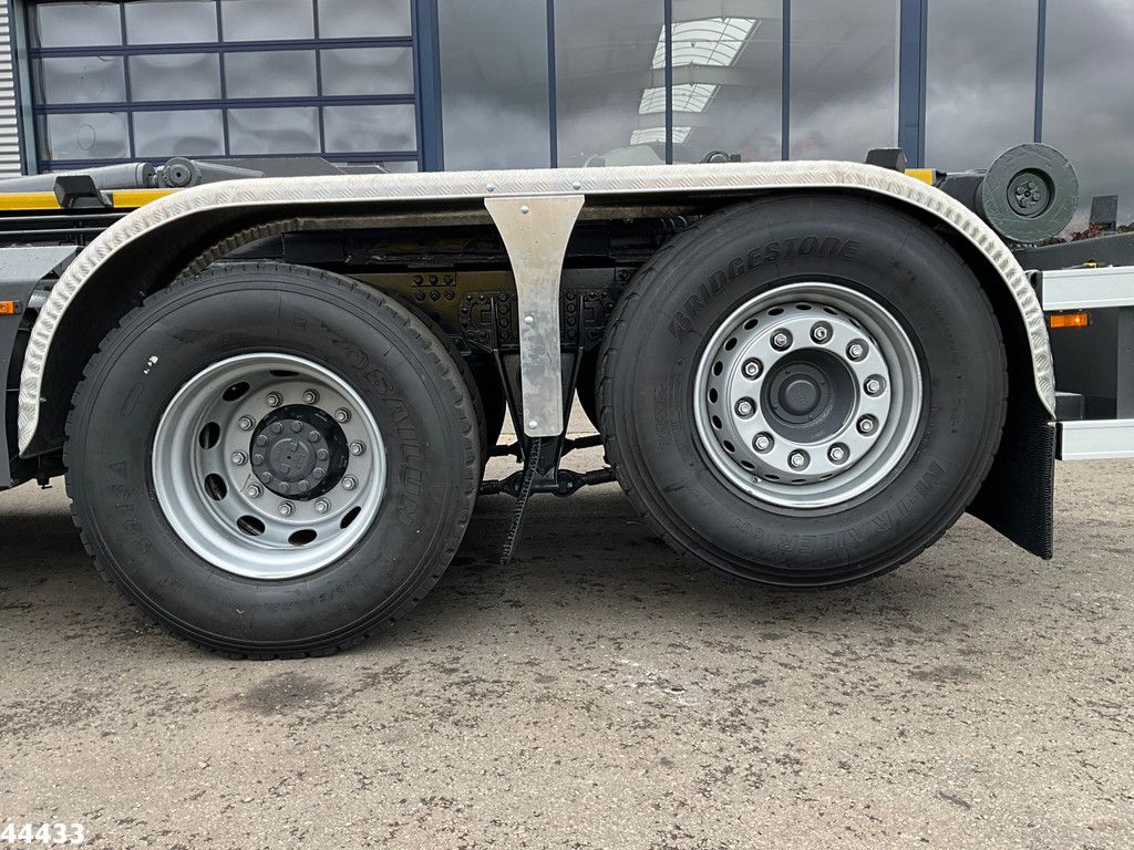 DAF FAX CF 480 Euro 6 HMF 26 Tonmeter laadkraan