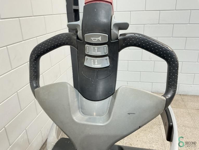 Pallet trucks Electric Still EXH-SF20 2020