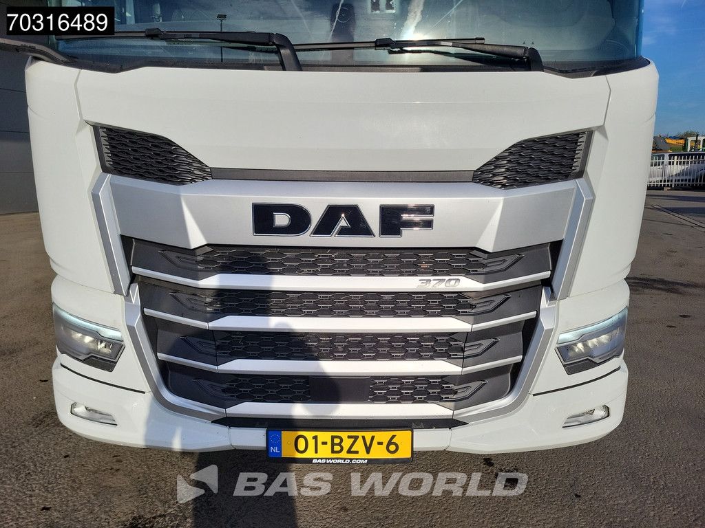 DAF XD 370 4X2 18tons NL-Truck 2024 registration 1500kg Ladebordwand Automatic Euro 6
