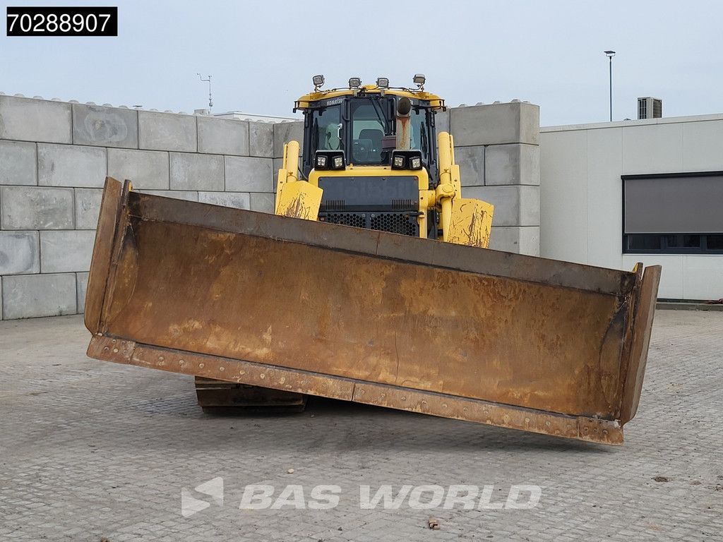 Komatsu D65 PXi -18 Ripper