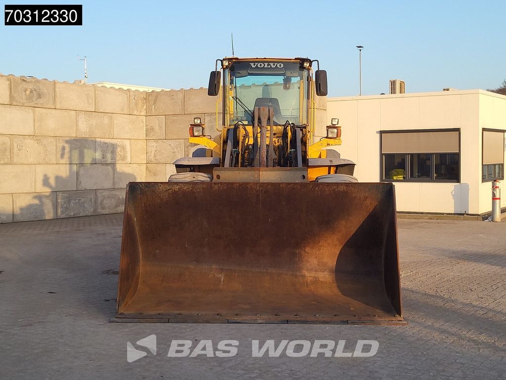 Volvo L110 E Quick Coupler