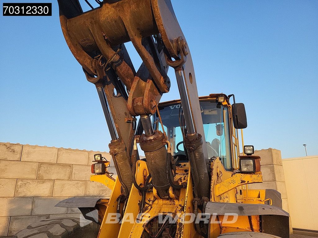 Volvo L110 E Quick Coupler