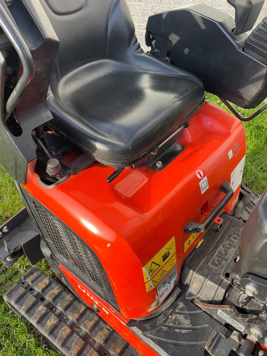Kubota U10-5 minigraver BJ 2022 CW00 met 3 nieuwe bakken
