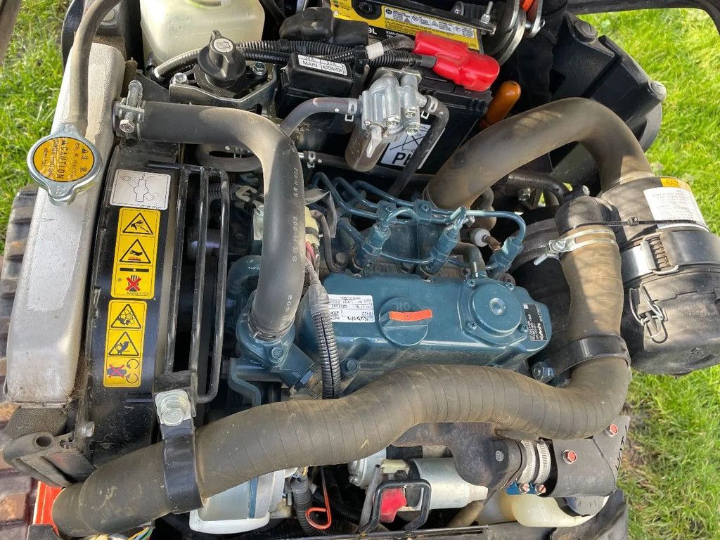 Kubota U10-5 minigraver BJ 2022 CW00 met 3 nieuwe bakken