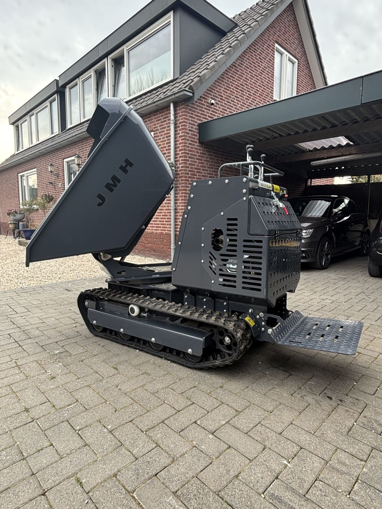 JMH Rupsdumper (Messersi Hinowa)