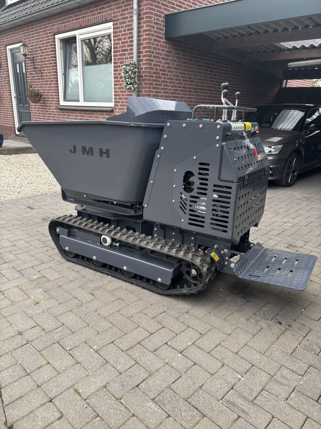 JMH Rupsdumper (Messersi Hinowa)