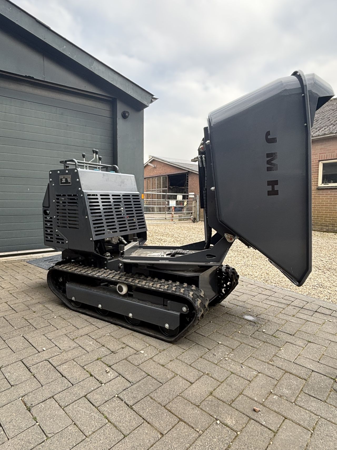 JMH Rupsdumper (Messersi Hinowa)