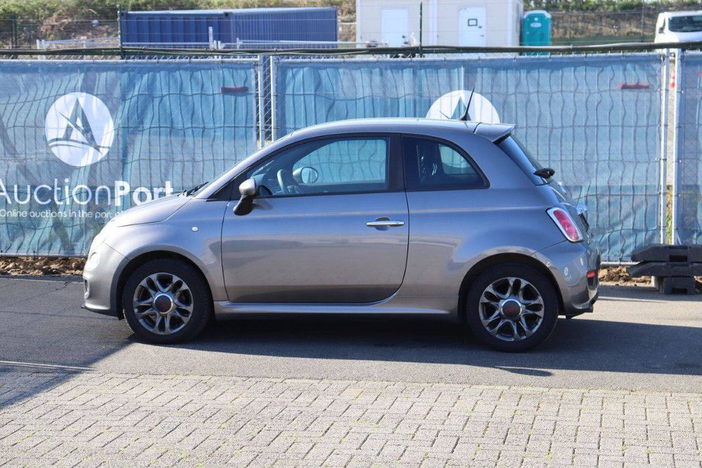 Pkw Fiat 500 Benzin 69 PS 2015 (Marge)