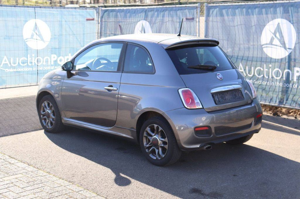 Pkw Fiat 500 Benzin 69 PS 2015 (Marge)