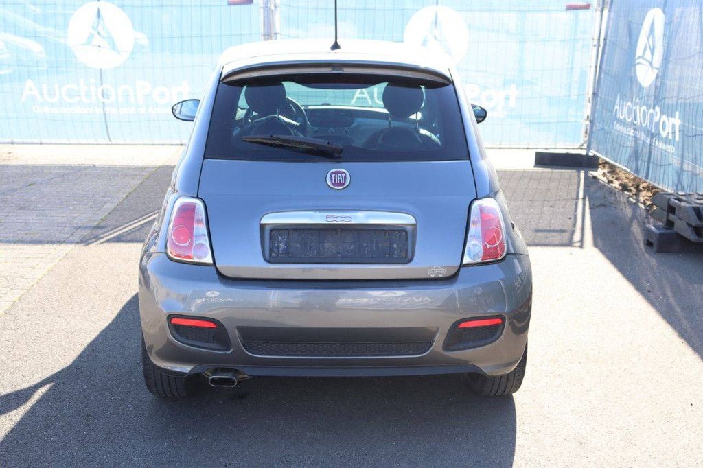 Pkw Fiat 500 Benzin 69 PS 2015 (Marge)