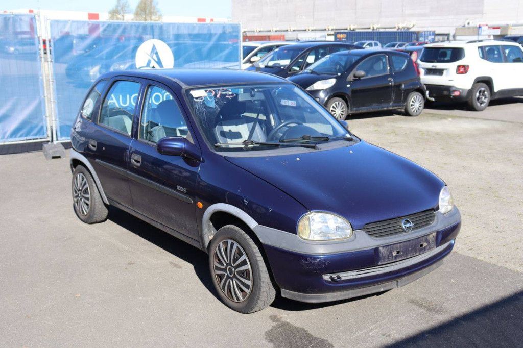 Pkw Opel Corsa Benzin 60 PS 2003 (Margin)