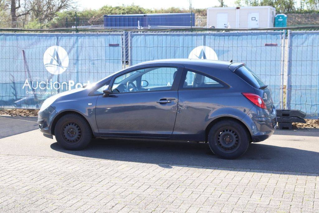 Pkw Opel Corsa Benzin 80 PS 2009 (Margin)