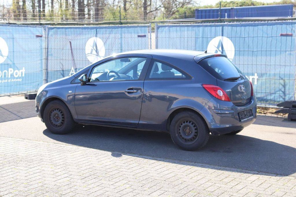 Pkw Opel Corsa Benzin 80 PS 2009 (Margin)