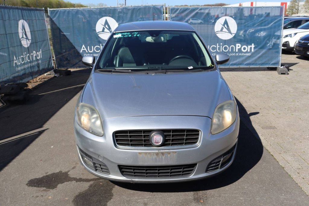 Pkw Fiat Croma Diesel 115 PS 2010 (Margin)