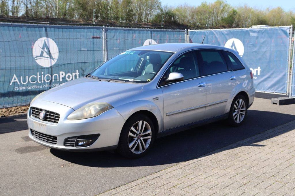 Pkw Fiat Croma Diesel 115 PS 2010 (Margin)