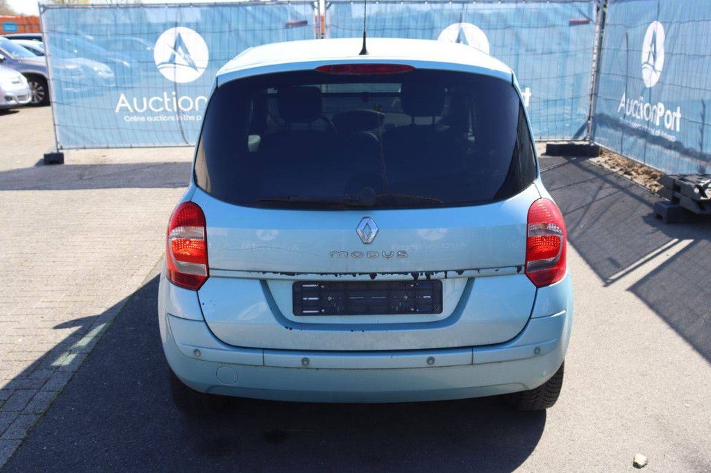 Passenger car Renault Modus Diesel 86hp 2008 (Margin)