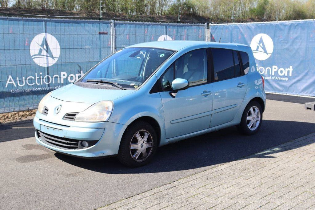 Passenger car Renault Modus Diesel 86hp 2008 (Margin)