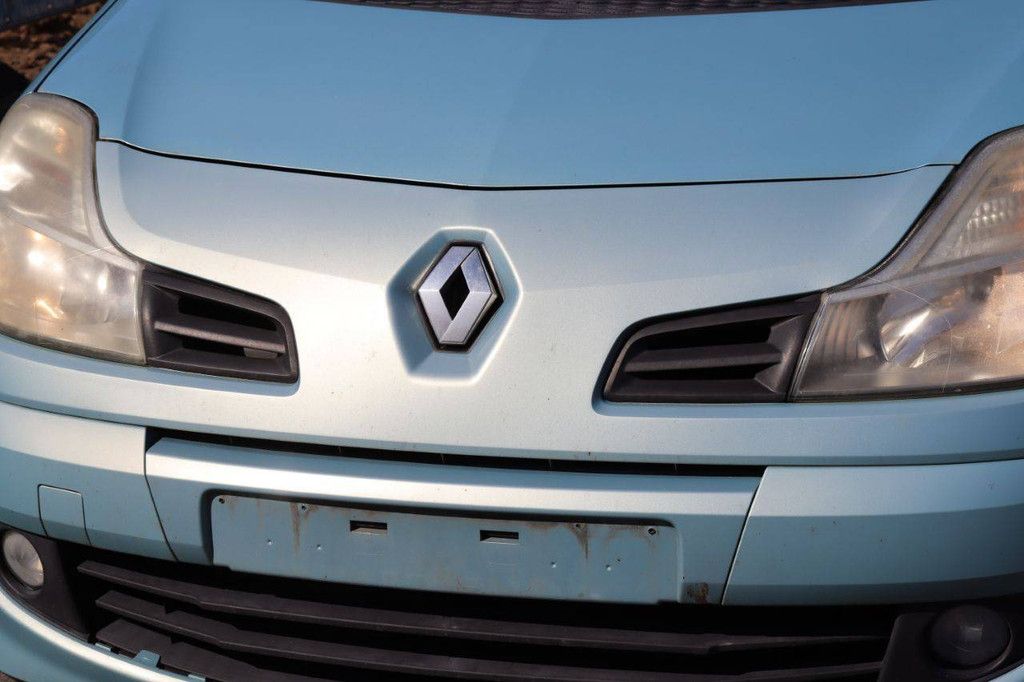 Passenger car Renault Modus Diesel 86hp 2008 (Margin)