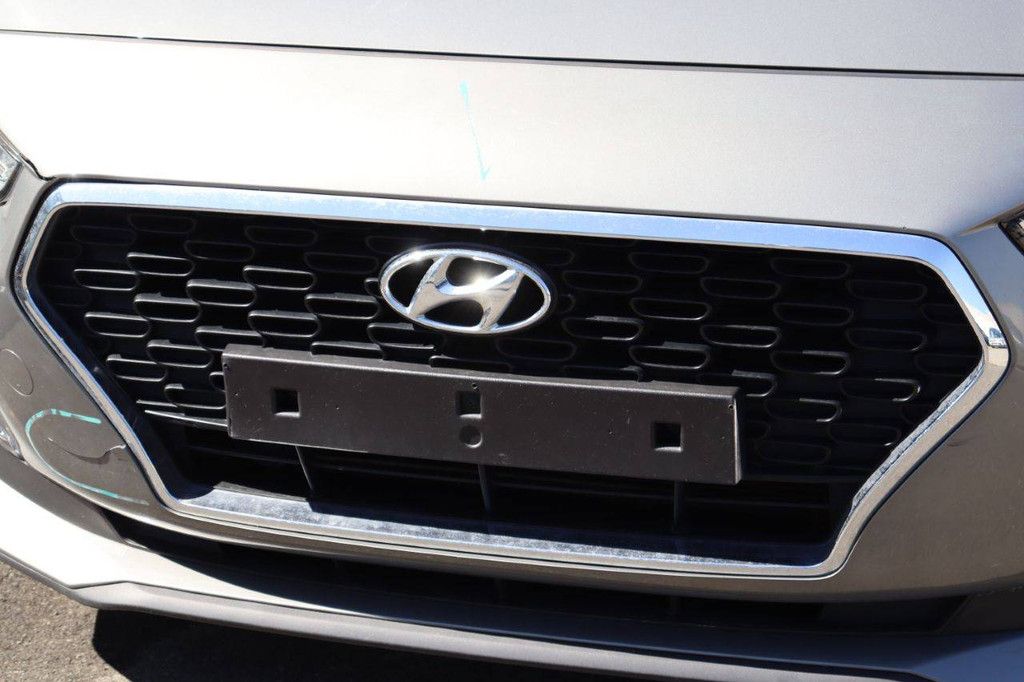 Hyundai I30 Petrol 100hp Passenger Car 2019 (Margin)