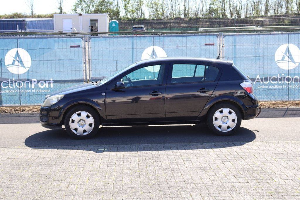 Pkw Opel Astra Benzin 90 PS 2004 (Margin)