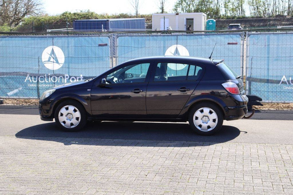 Pkw Opel Astra Benzin 90 PS 2004 (Margin)