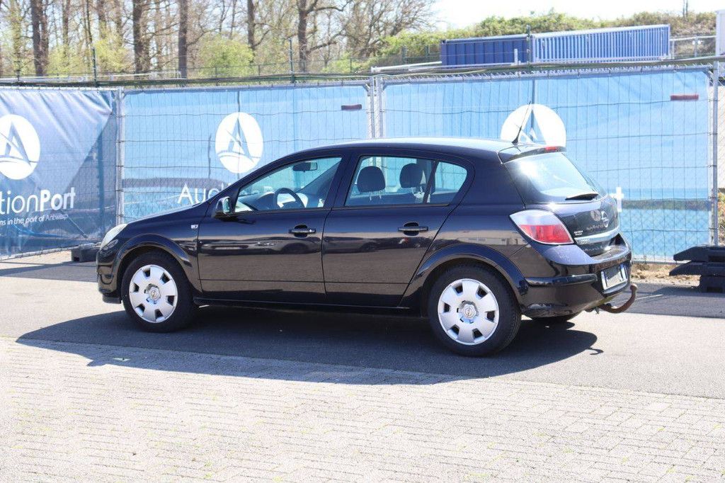 Pkw Opel Astra Benzin 90 PS 2004 (Margin)