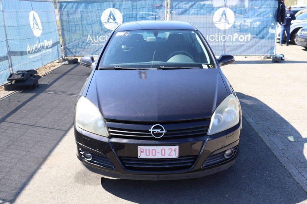 Pkw Opel Astra Benzin 90 PS 2004 (Margin)