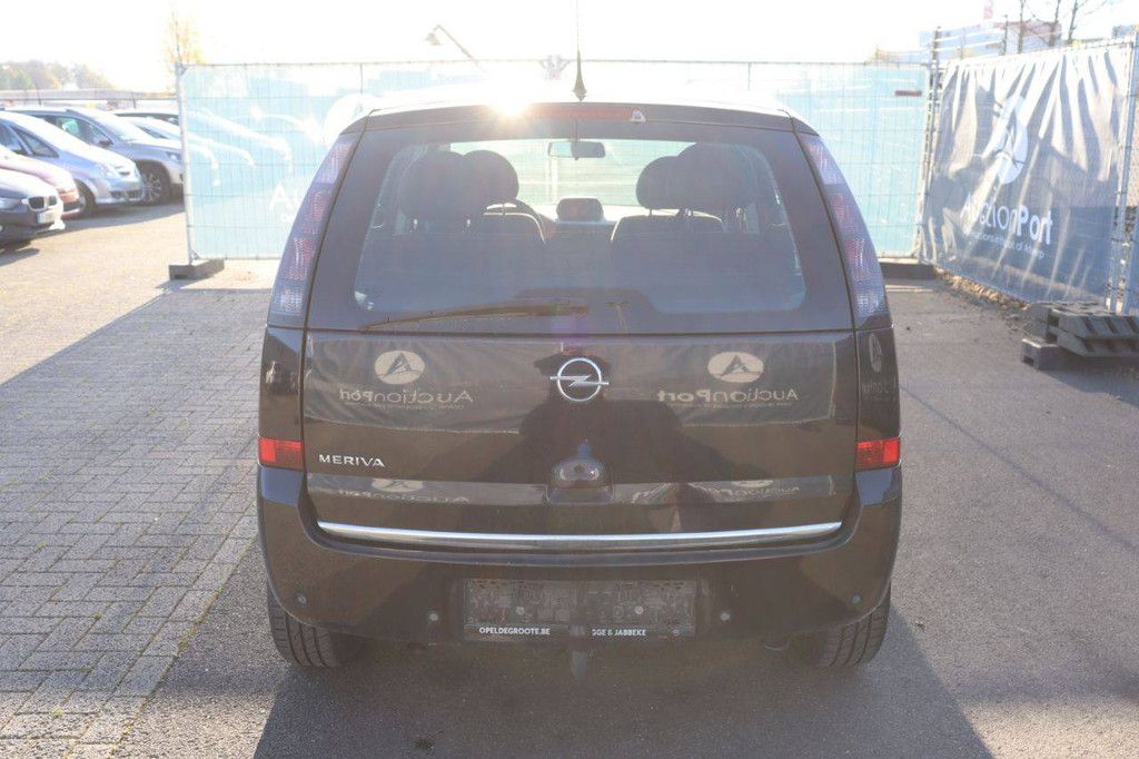 Pkw Opel Meriva Benzin 105 PS 2010 (Margin)