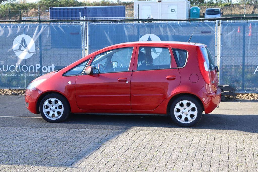 Mitsubishi Colt Petrol 75hp Passenger Car 2006 (Margin)