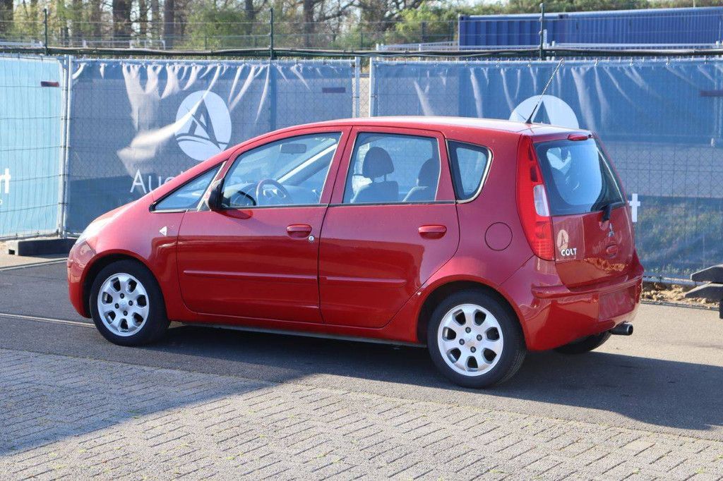 Mitsubishi Colt Petrol 75hp Passenger Car 2006 (Margin)