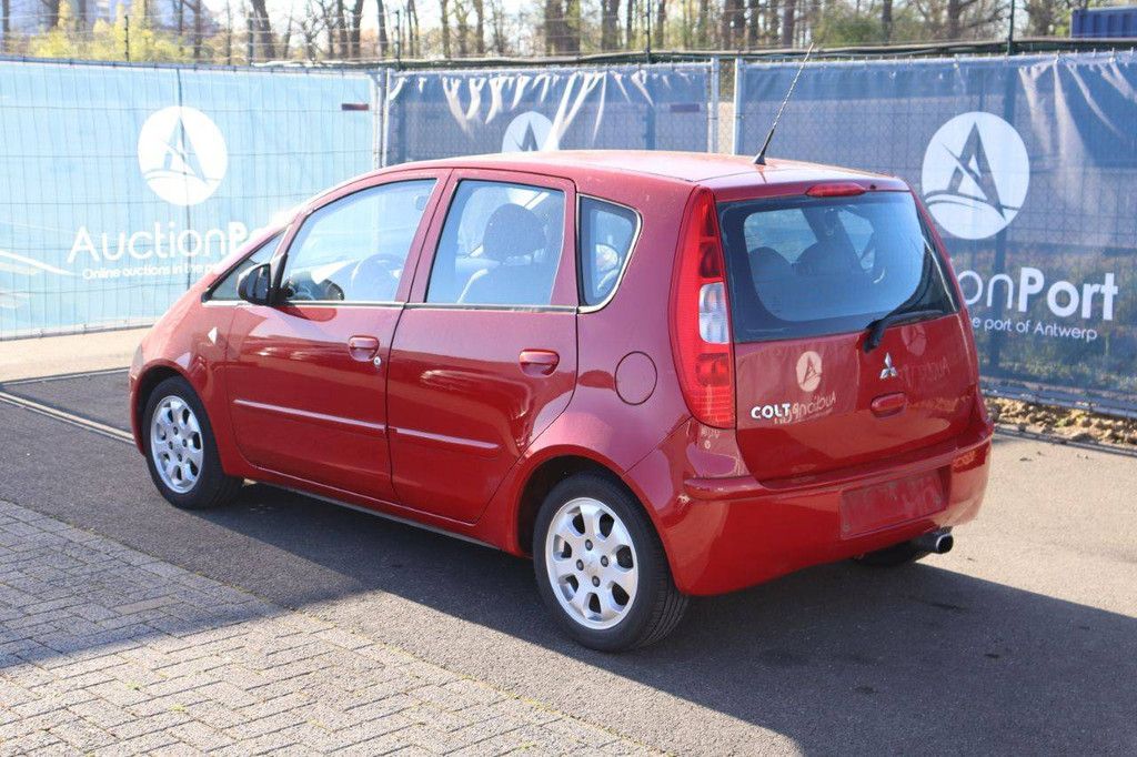 Mitsubishi Colt Petrol 75hp Passenger Car 2006 (Margin)