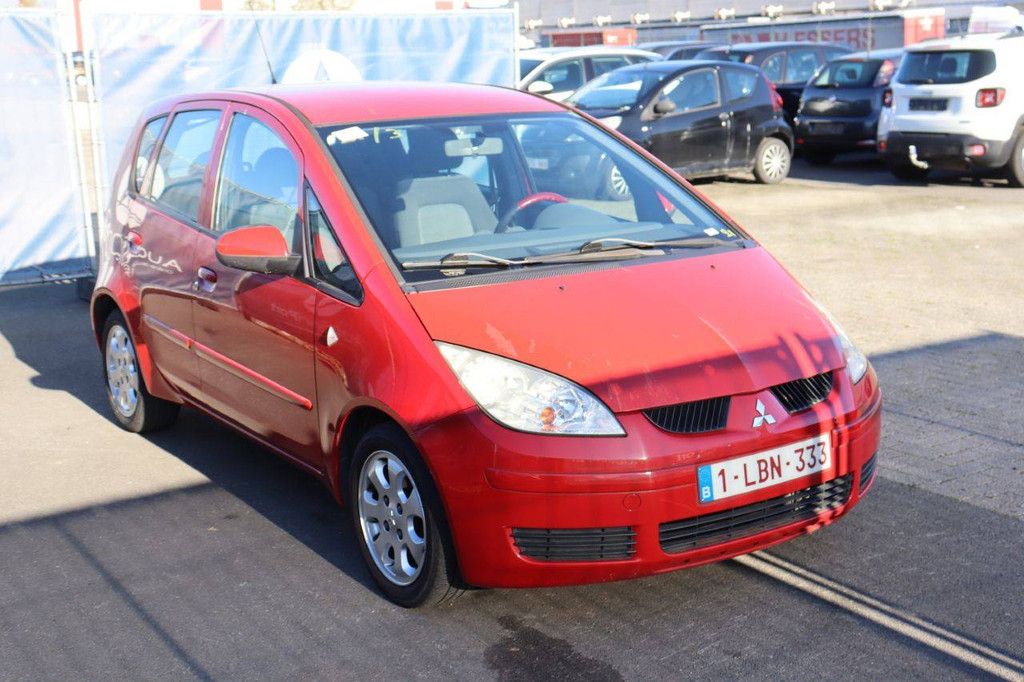 Mitsubishi Colt Petrol 75hp Passenger Car 2006 (Margin)